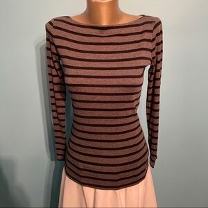 Gap  striped‎ top